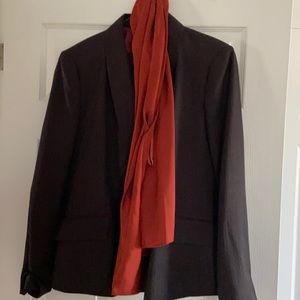 Kasper pant suit and sleeveless blouse